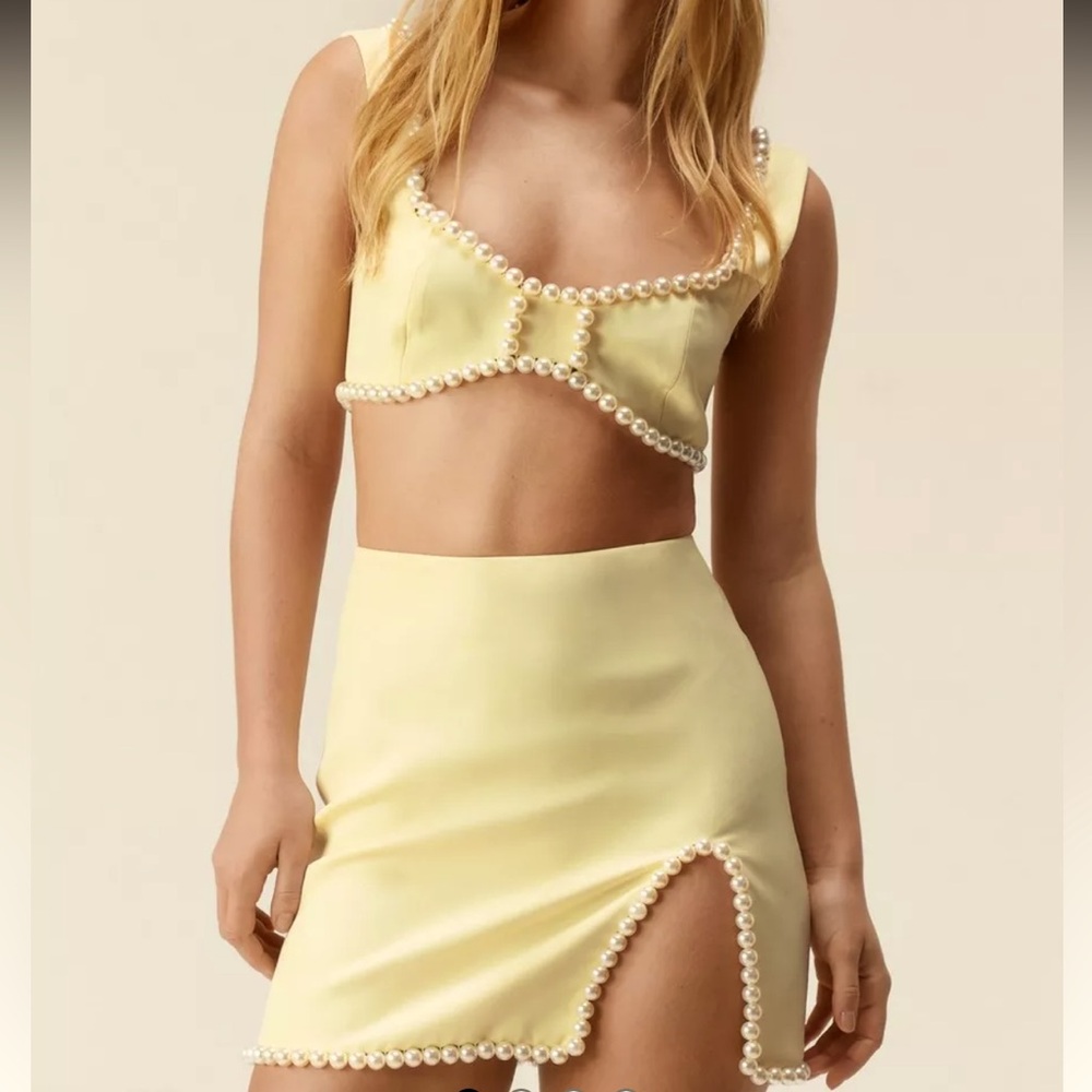 Pastel Yellow Two Piece Set skirt